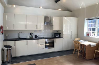 Thornton Court, Newcastle Upon Tyne, Newcastle - Image 2